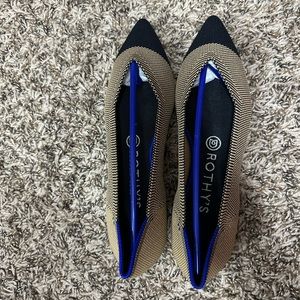 ROTHY’S Dune Cap-Toe Points